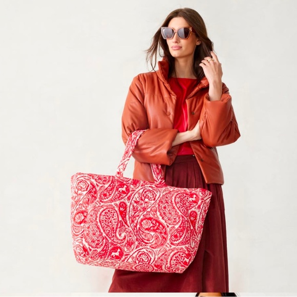 EUC Vera Bradley MADE IN THE USA 🇺🇸 Large Pink Paisley Travel Tote w/ID Holder - Picture 13 of 13